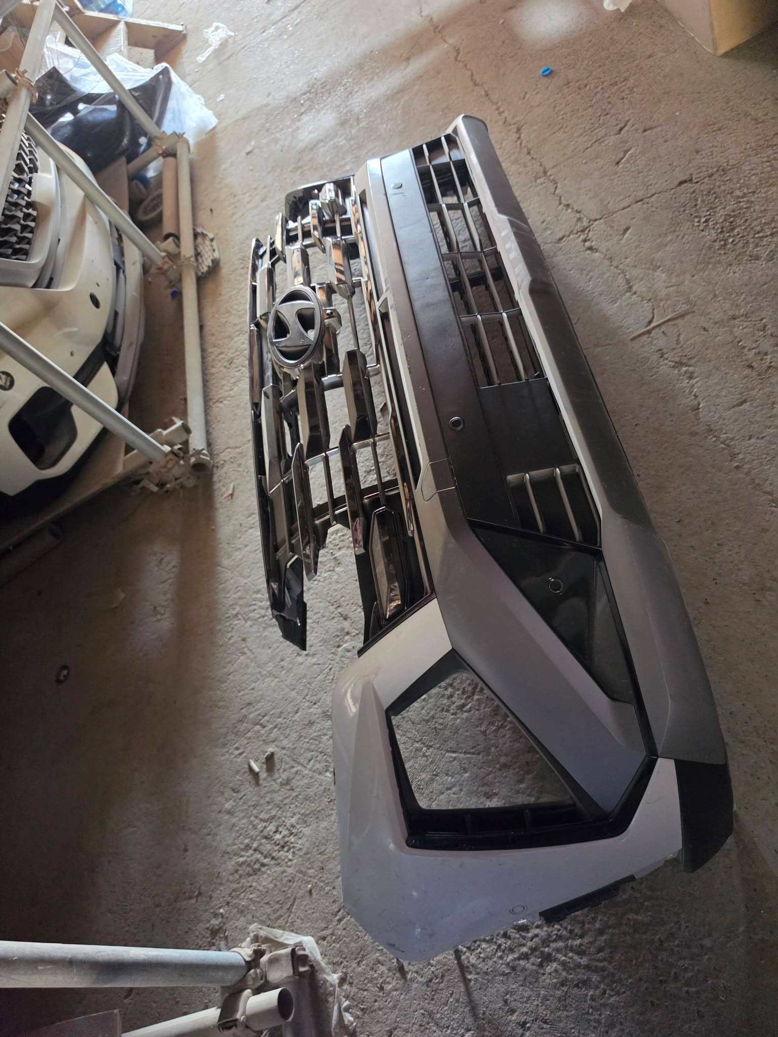 წინა ბამპერი Hyundai Tucson მთავარი ფოტო