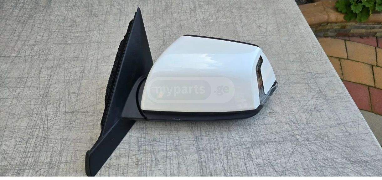 სარკე KIA Niro 2023-2024 მთავარი ფოტო