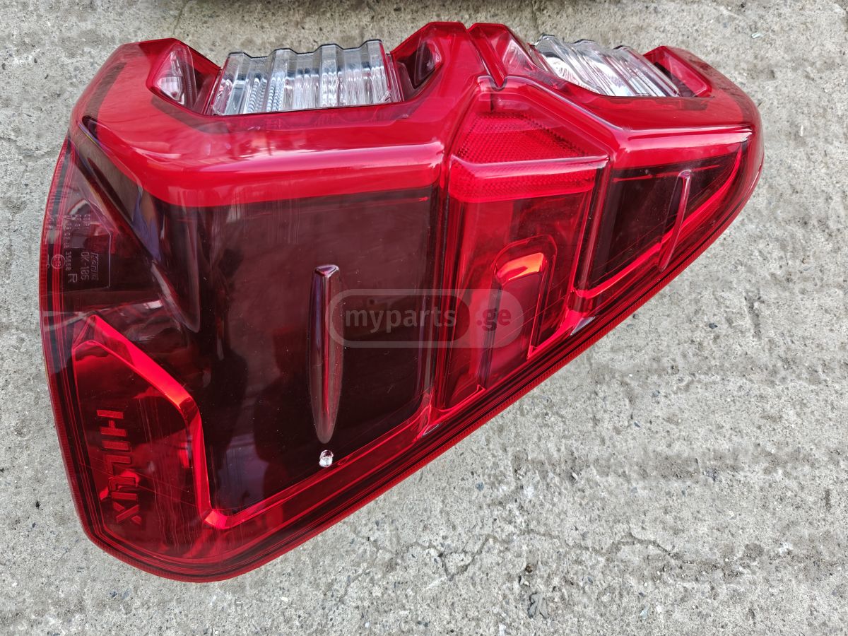 უკანა ფარი TOYOTA Hilux 2023-2025 პატარა ფოტო 3