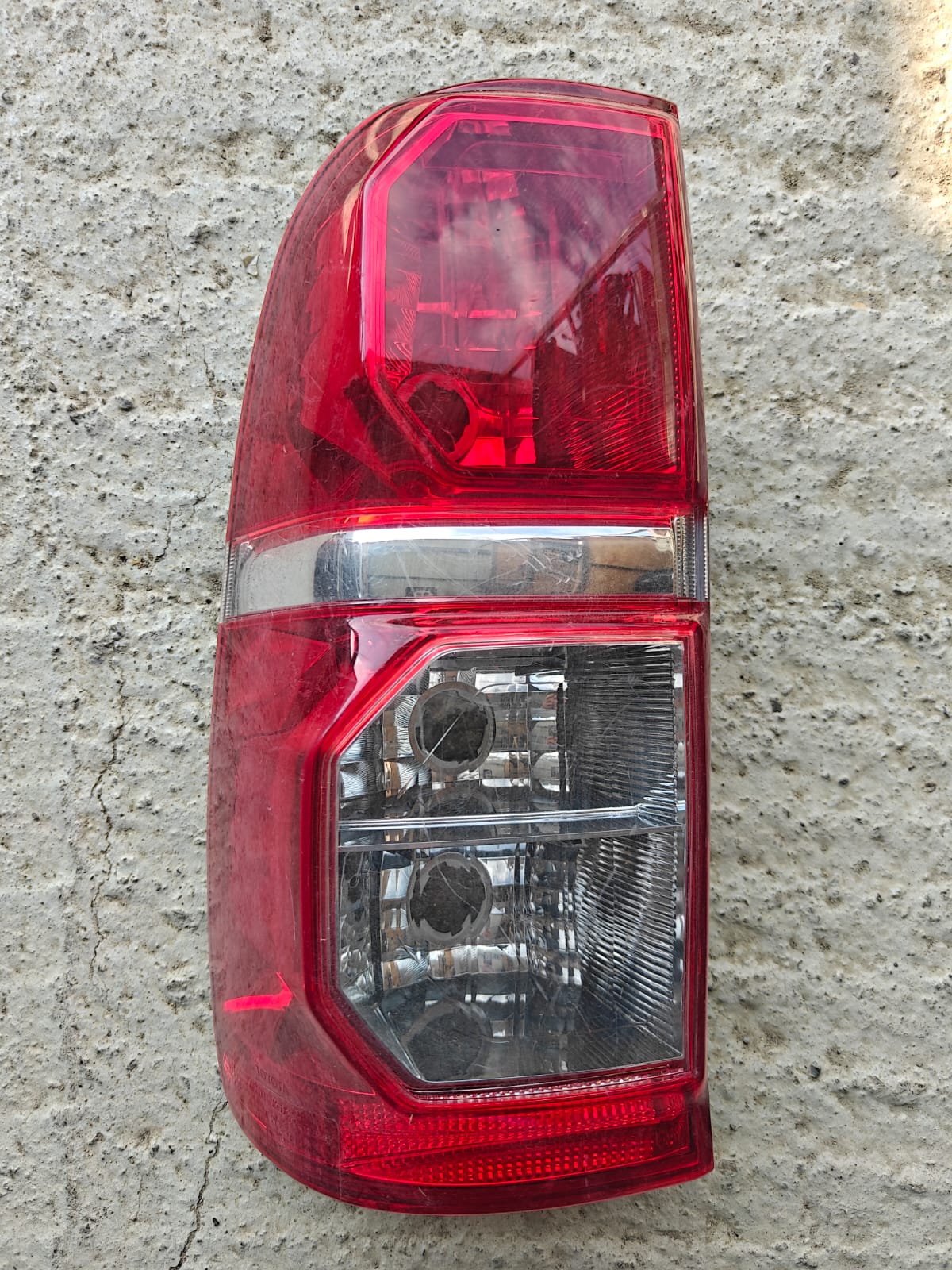 Toyota Hilux 2011-2015 მარცხენა წინა ფარი — კოდი 373 მთავარი ფოტო
