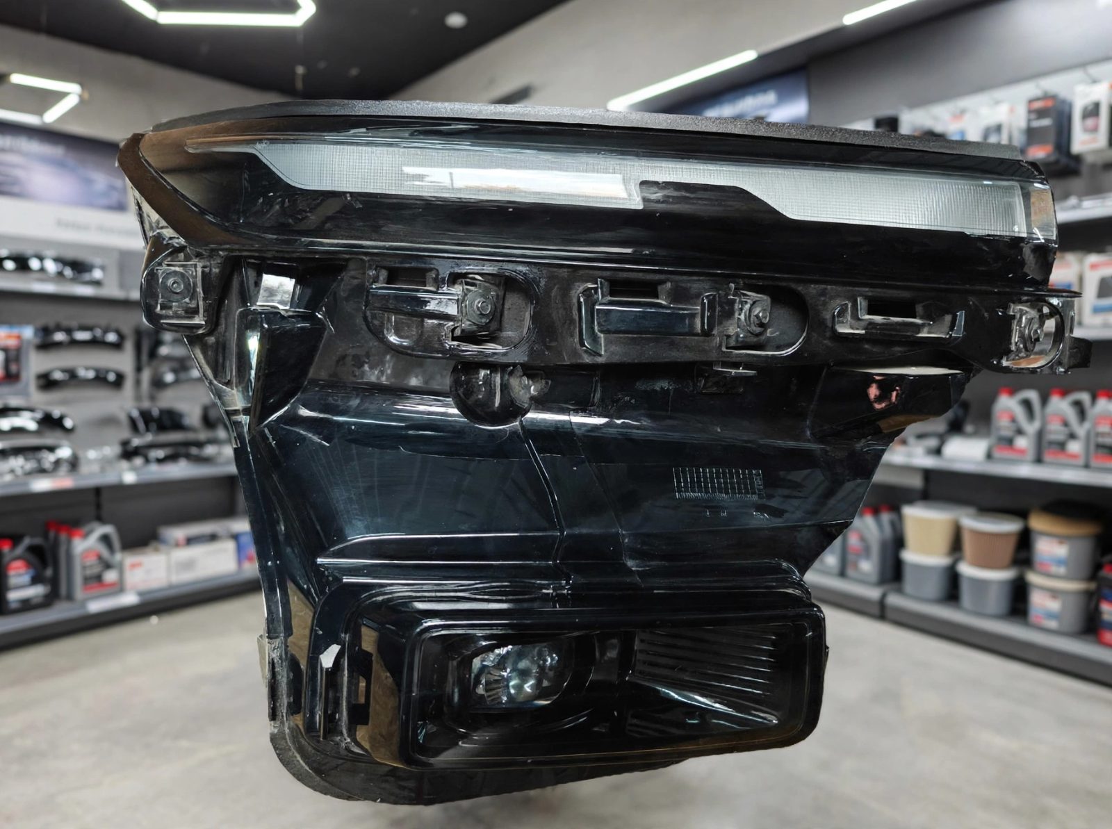 Chevrolet Traverse 2024-2026 მარჯვენა ევროპული წინა ფარი — კოდი 123 მთავარი ფოტო