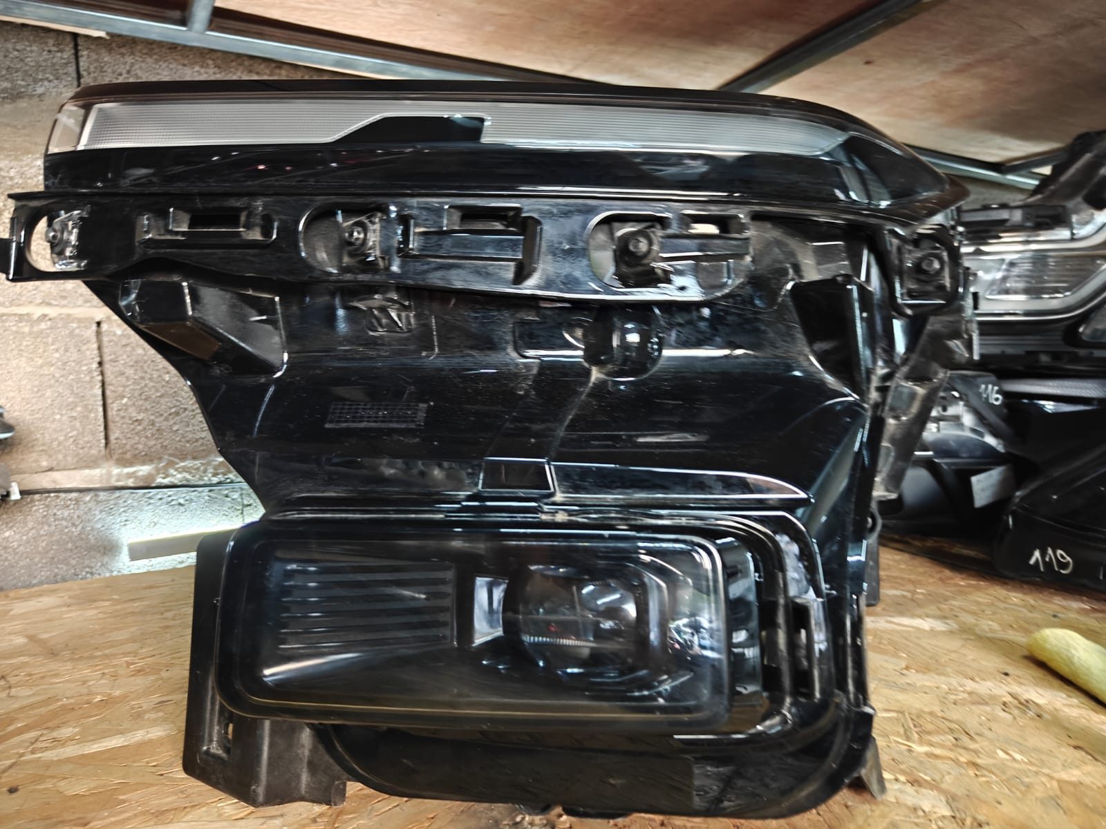 Chevrolet Traverse 2024-2026 მარჯვენა ევროპული წინა ფარი — კოდი 124 მთავარი ფოტო
