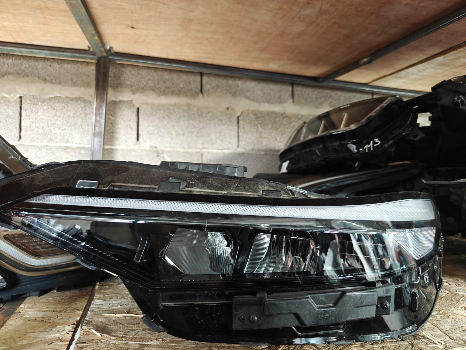 Hyundai Elantra 2024-2025 მარცხენა ევროპული, მწვანე შტეკერით წინა ფარი — კოდი 114 მთავარი ფოტო