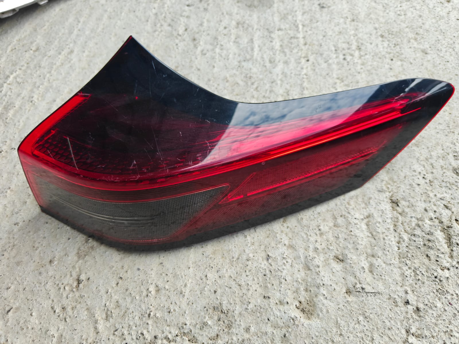 Nissan Rogue 2021-2025 მარჯვენა კრილოს მაშუქი — კოდი 335 მთავარი ფოტო