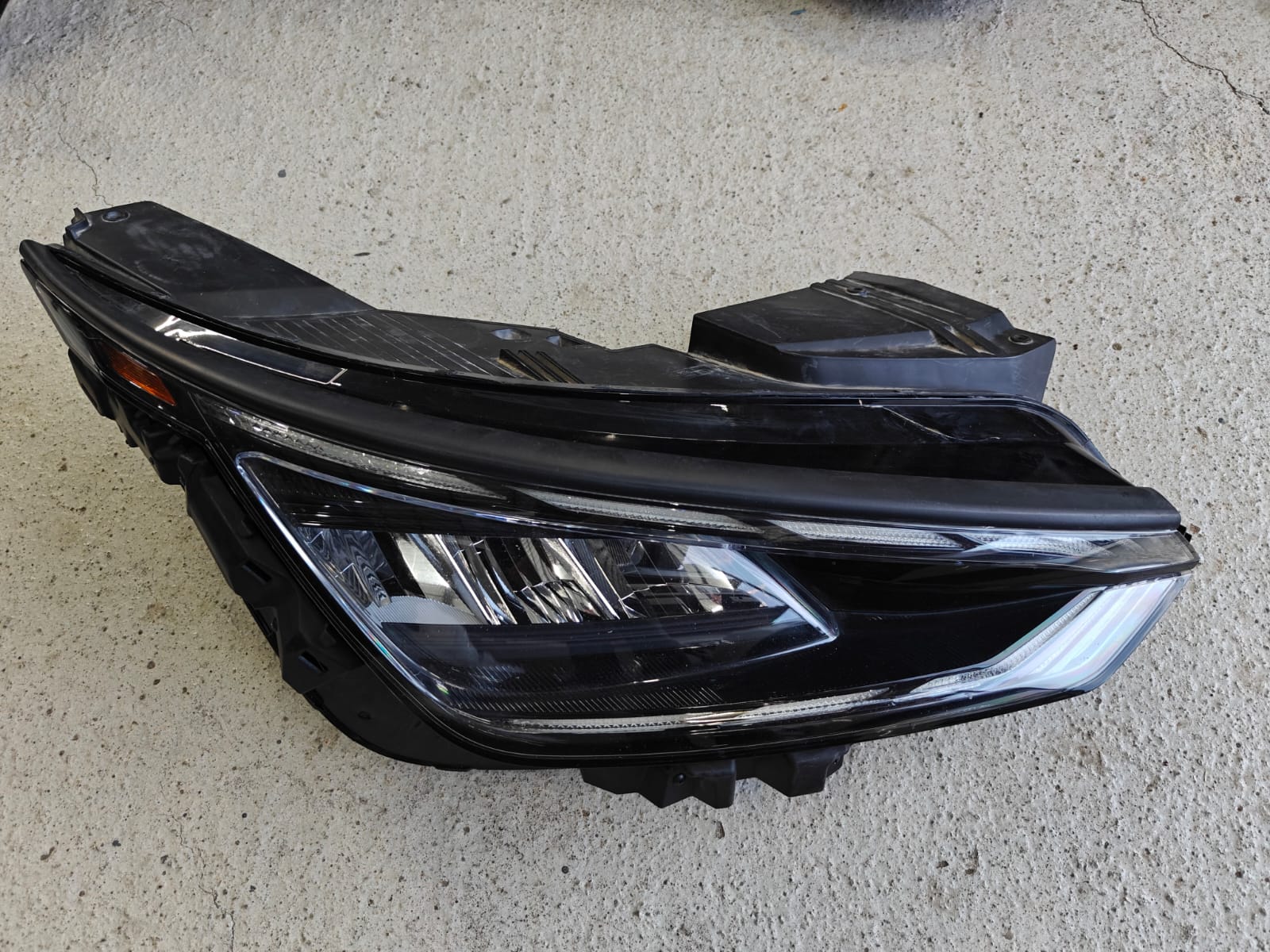 Kia EV6 2021-2023 მარჯვენა ამერიკული წინა ფარი — კოდი 357 მთავარი ფოტო