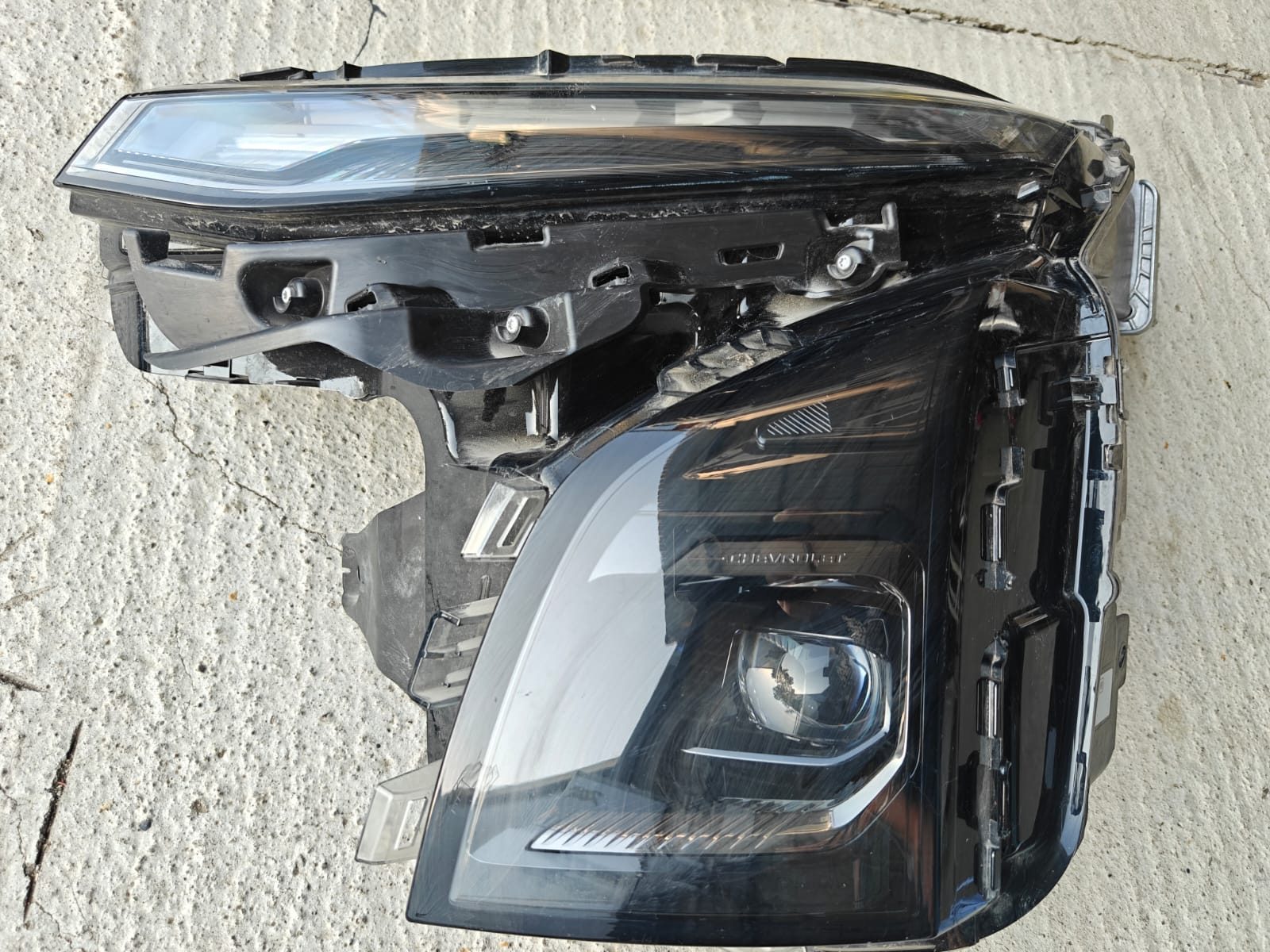 Chevrolet Equinox 2025-2026 მარცხენა ევროპული წინა ფარი — კოდი 130 მთავარი ფოტო
