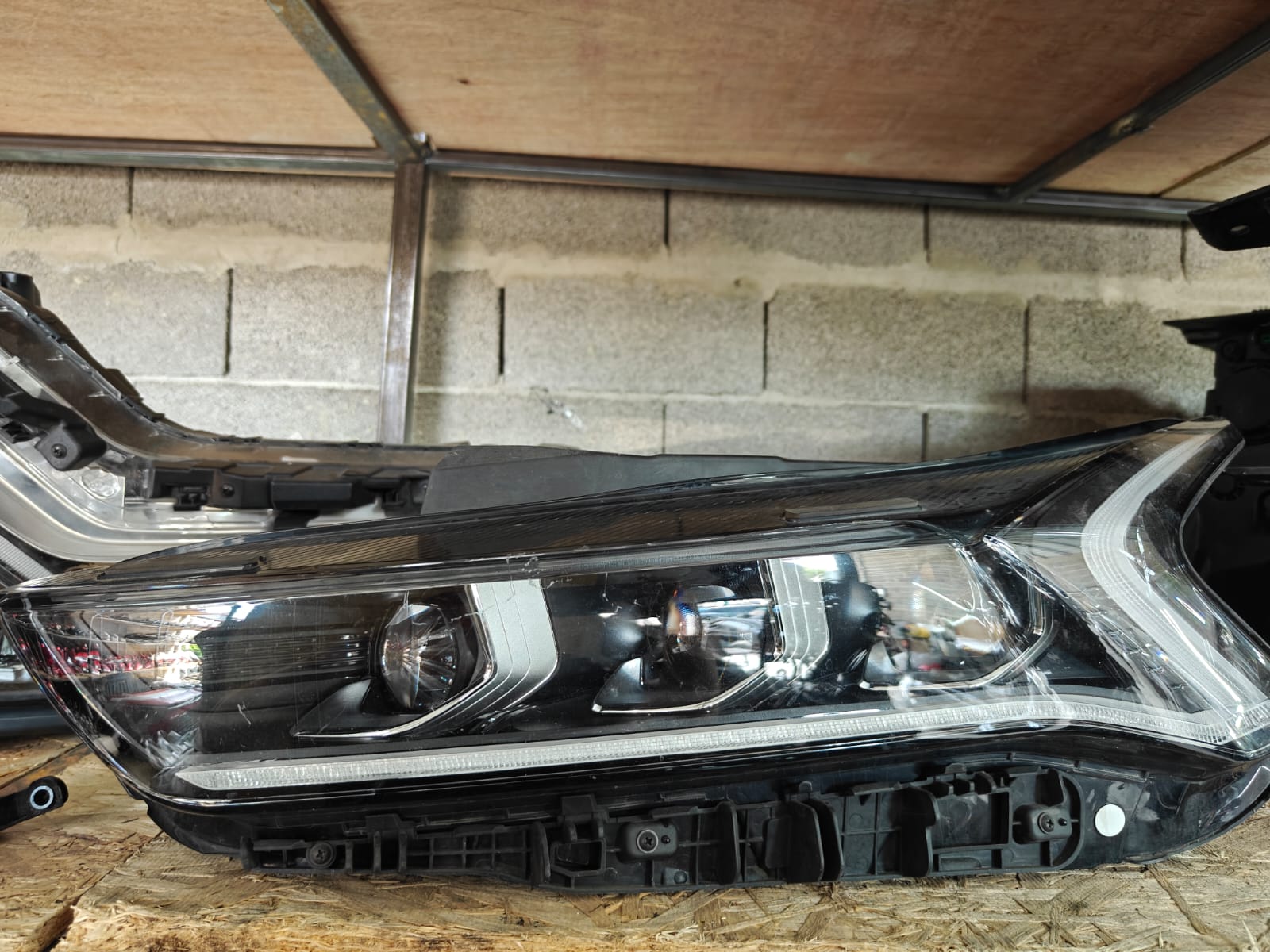 Kia K5 2024-2025 მარცხენა ევროპული წინა ფარი — კოდი 112 მთავარი ფოტო