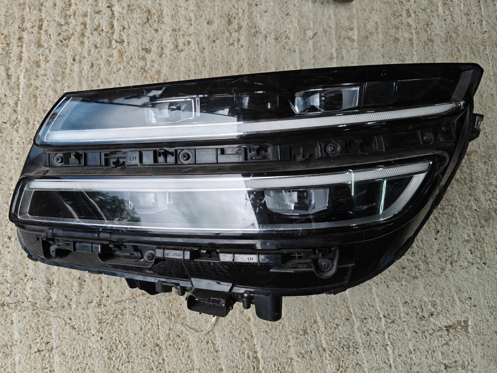 Genesis GV80 2020-2024 მარცხენა წინა ფარი — კოდი 219 მთავარი ფოტო