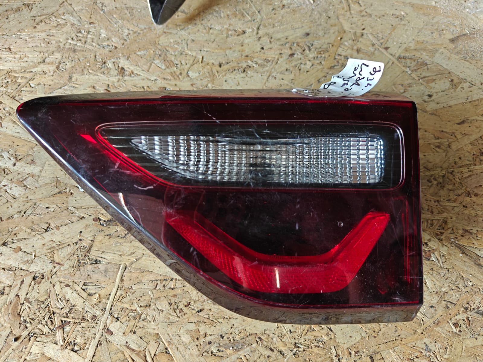 Chevrolet Equinox 2022-2023 მარცხენა საბარგულის მაშუქი — კოდი 344 მთავარი ფოტო