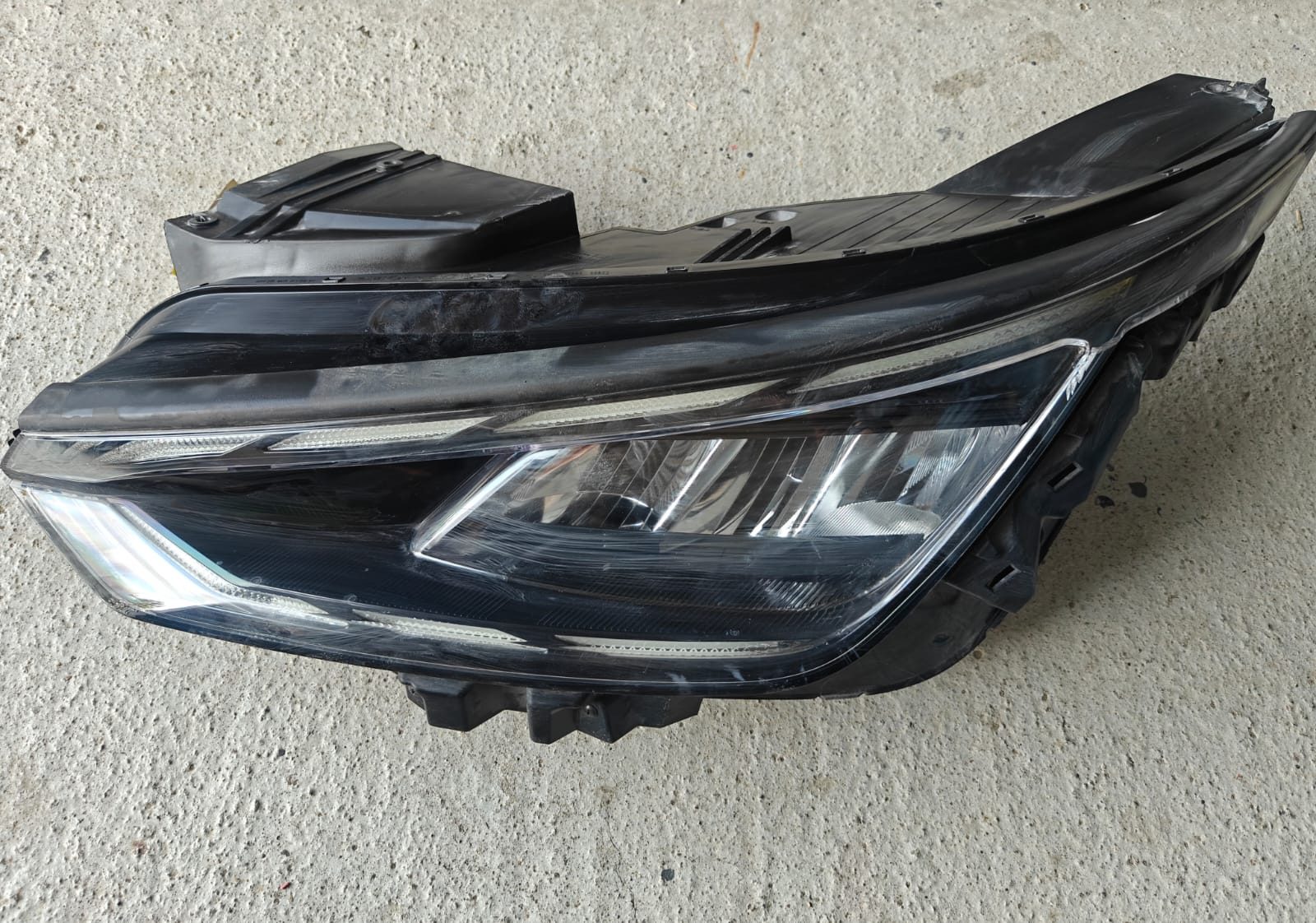 წინა ფარი Kia EV6 მთავარი ფოტო