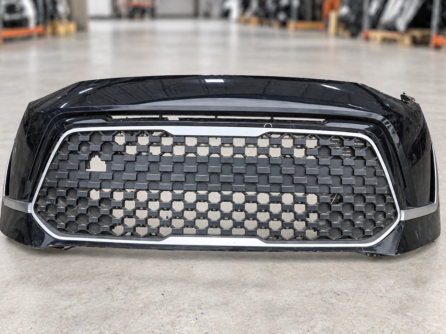 წინა ბამპერი Kia Soul მთავარი ფოტო